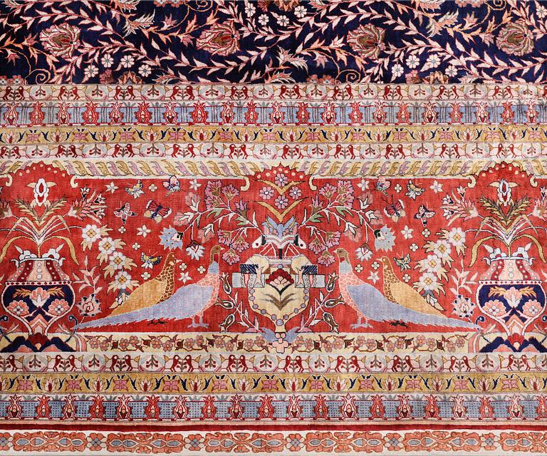 Carpet, Oriental silk, 373 x 274 cm.
