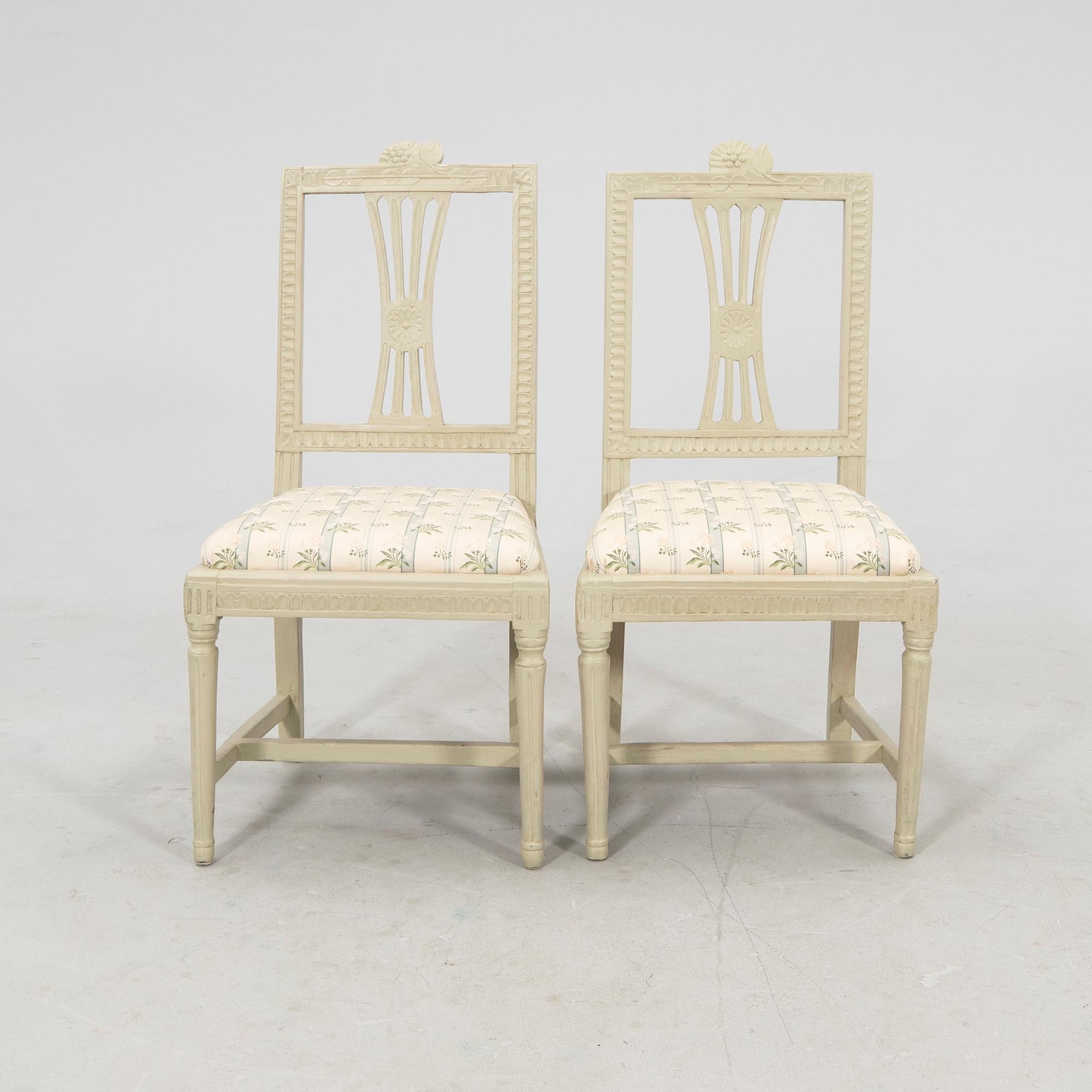 Chairs, a pair of early 19th century Gustavian.