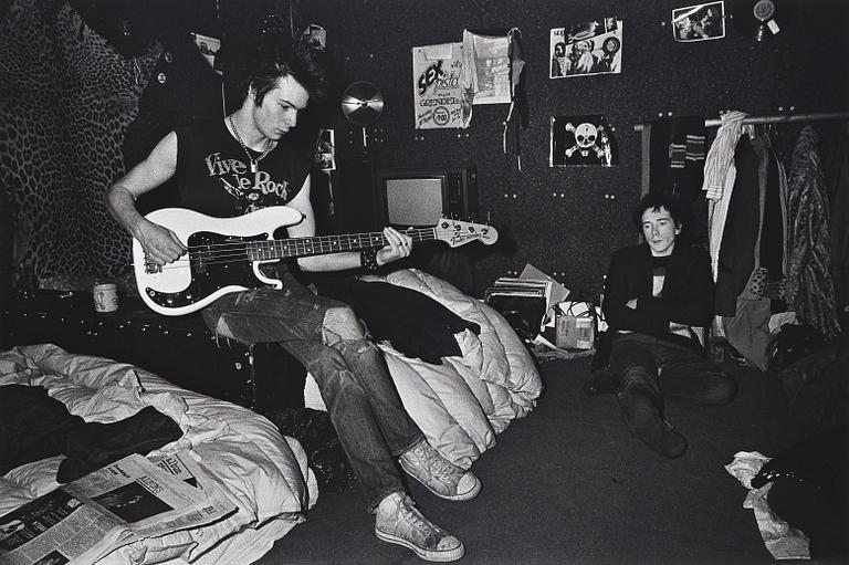 Ulla Lemberg, "Sex Pistols Johnny Rotten & Sid Vicious, Denmark Street, London 1977".