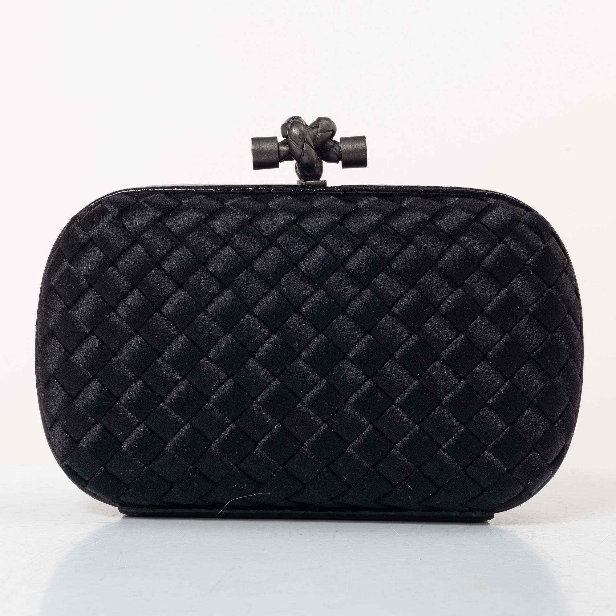 Bottega Veneta clutch, "Knot".