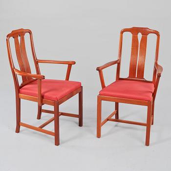 KARMSTOLAR, ett par, "Ambassadör", Carl Malmsten, Rydéns Interiör, tillverkade 1985.