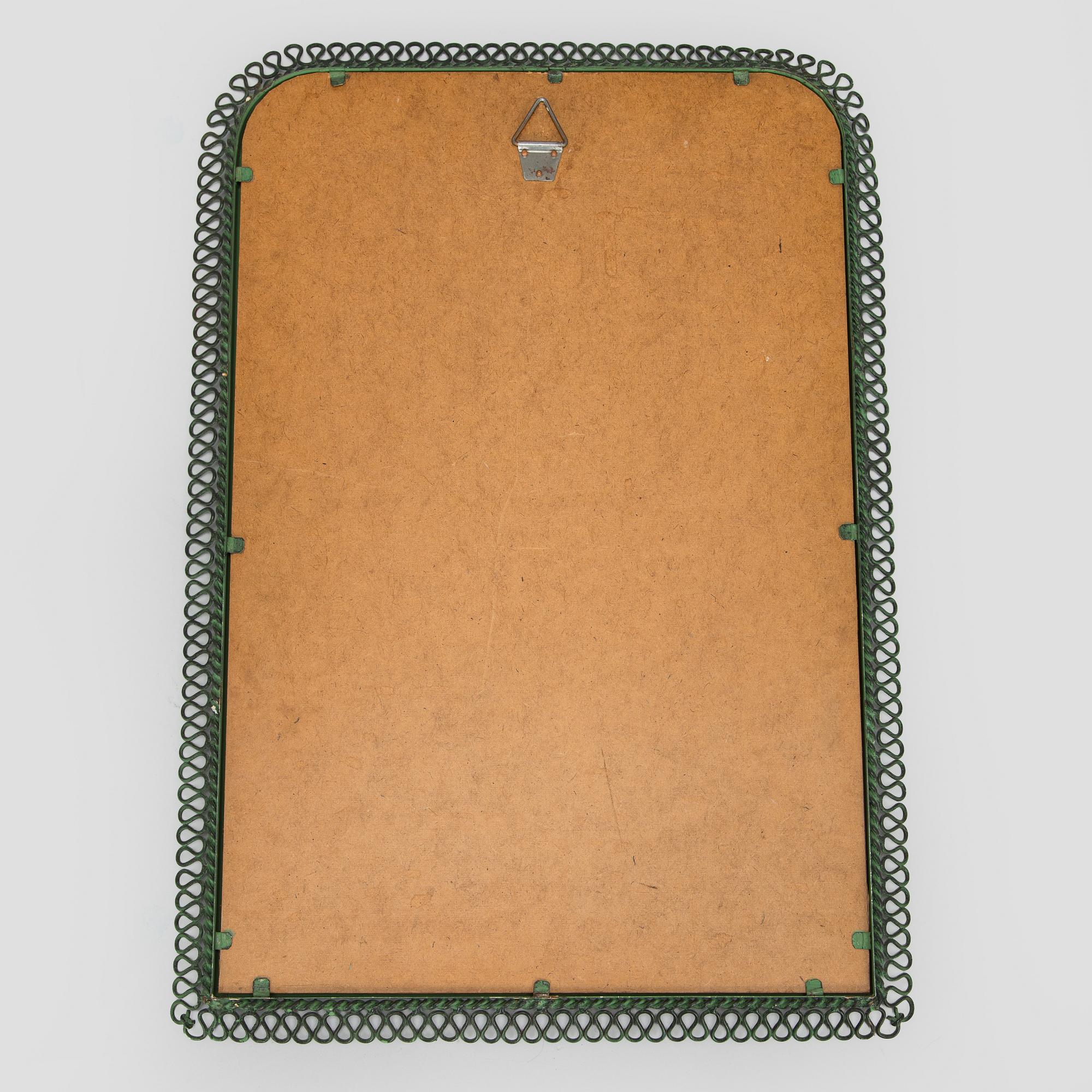A mid-20th century mirror.