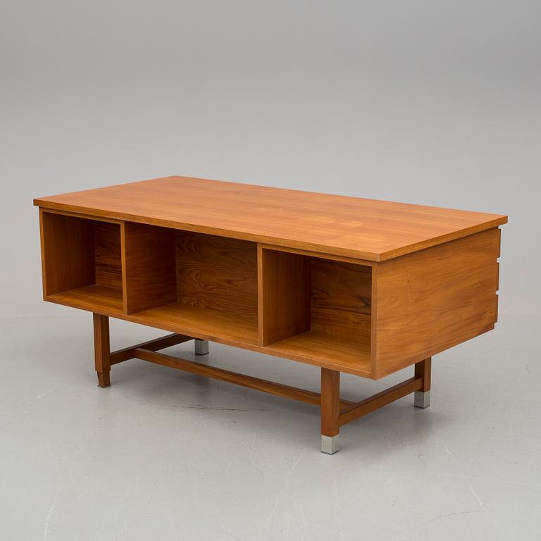 SKRIVBORD, Kai Kristiansen. Feldballes Møbelfabrik, Danmark 1960/1970-tal.