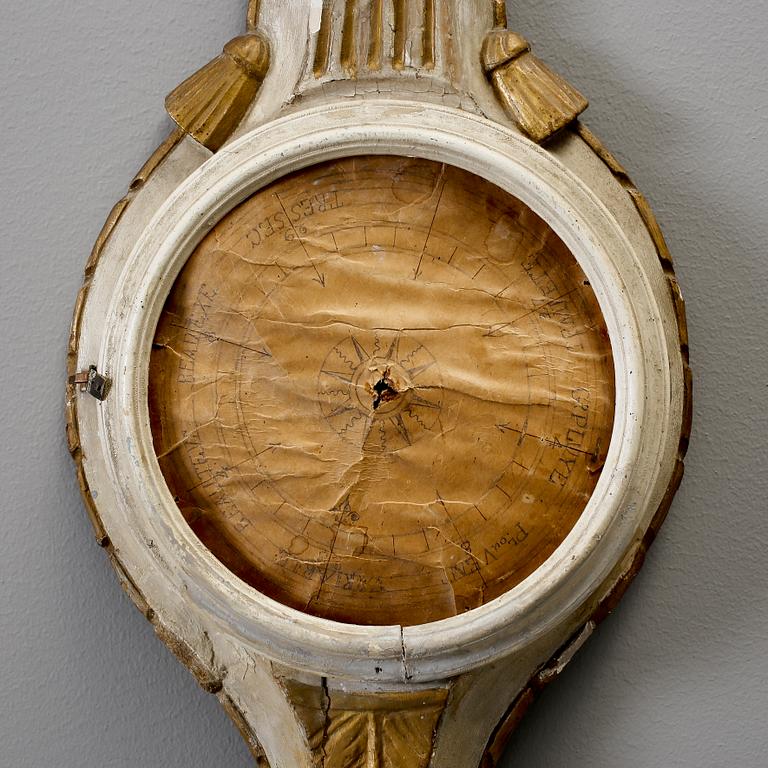 BAROMETERFODRAL, trä, 1700-tal.