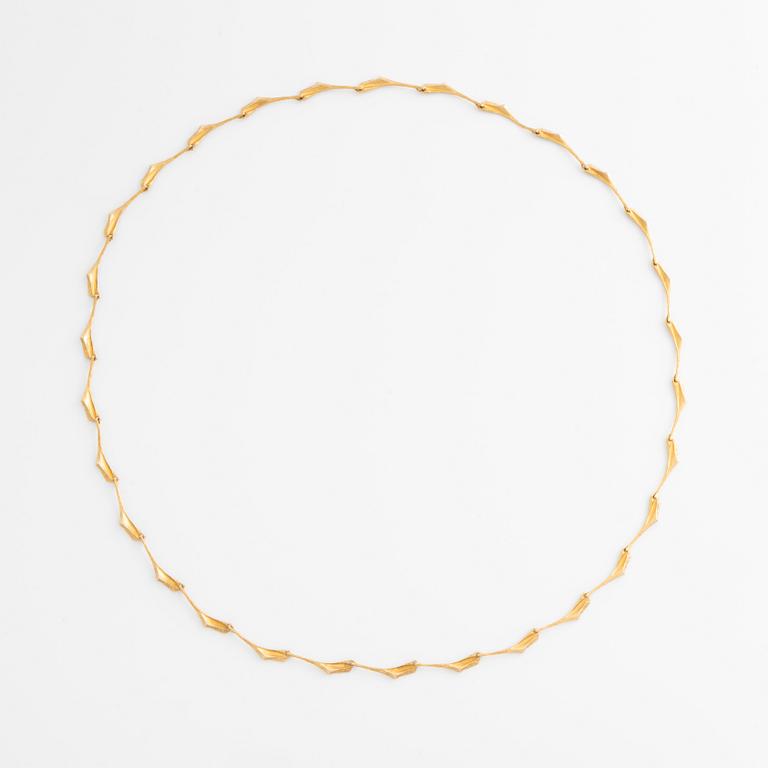 Björn Weckström, collier,  "Kukkakaste", 14K guld. Lapponia 1979.