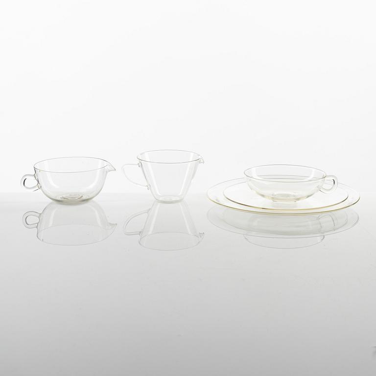 Wilhelm Wagenfeld, a 19-piece glass tea service, Jena Glas.