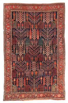 1196. ANTIQUE/SEMI-ANTIQUE BIDJAR. 352 x 229,5 cm (as well as approximately 3 cm of flat weave at each end).