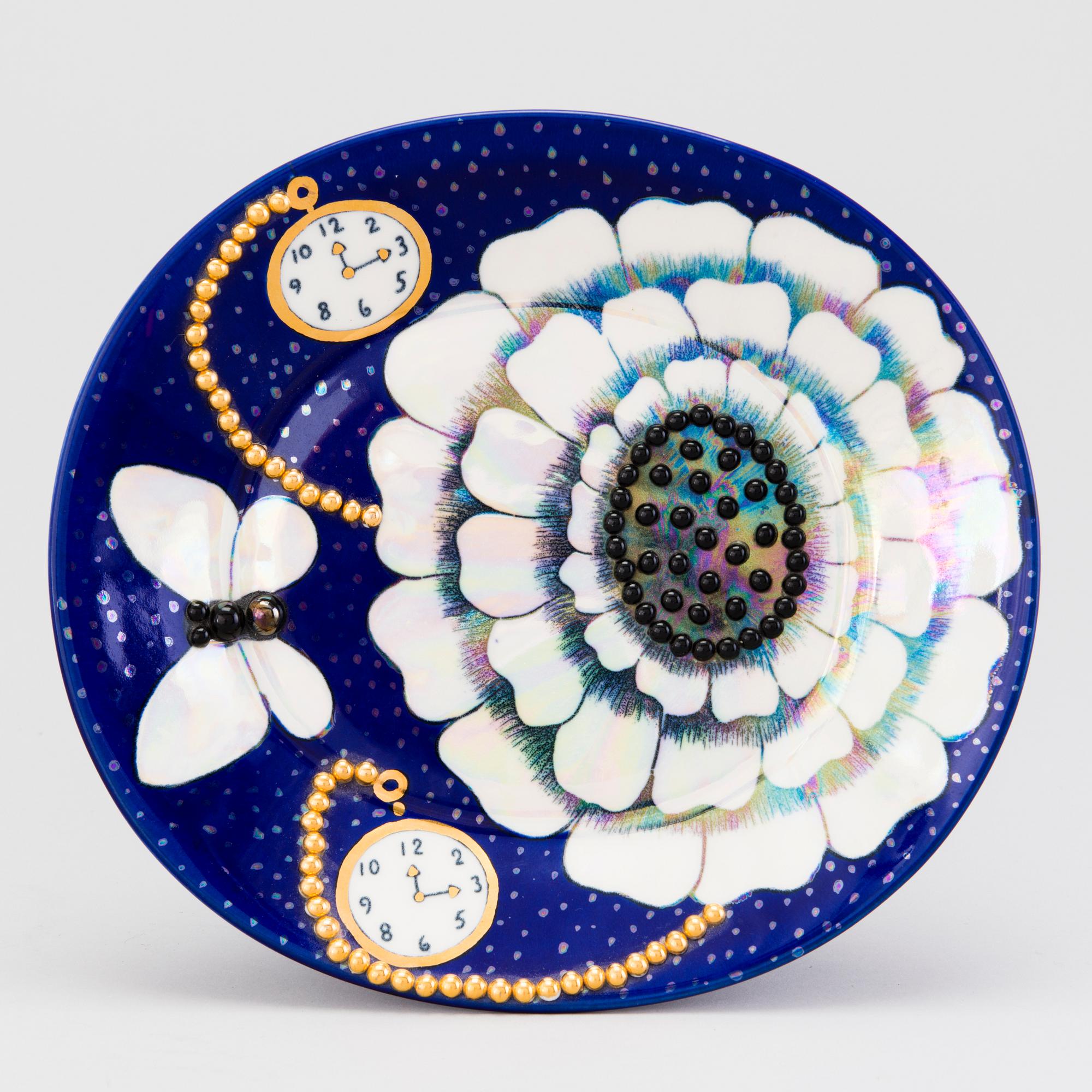 BIRGER KAIPIAINEN, KERAMIKFAT PÅ FOT, signerad Birger Kaipiainen, Arabia Finland.