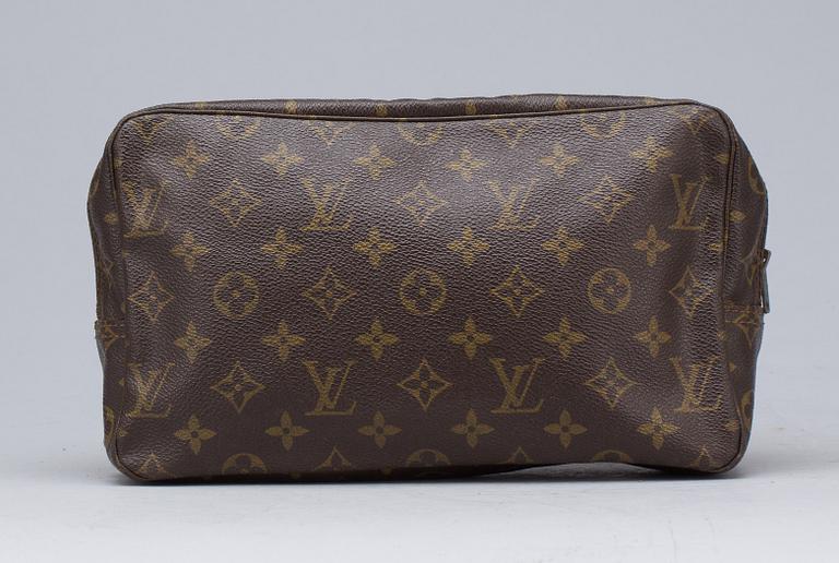 NECESSÄR, "Trosse de toilette", Louis Vuitton.