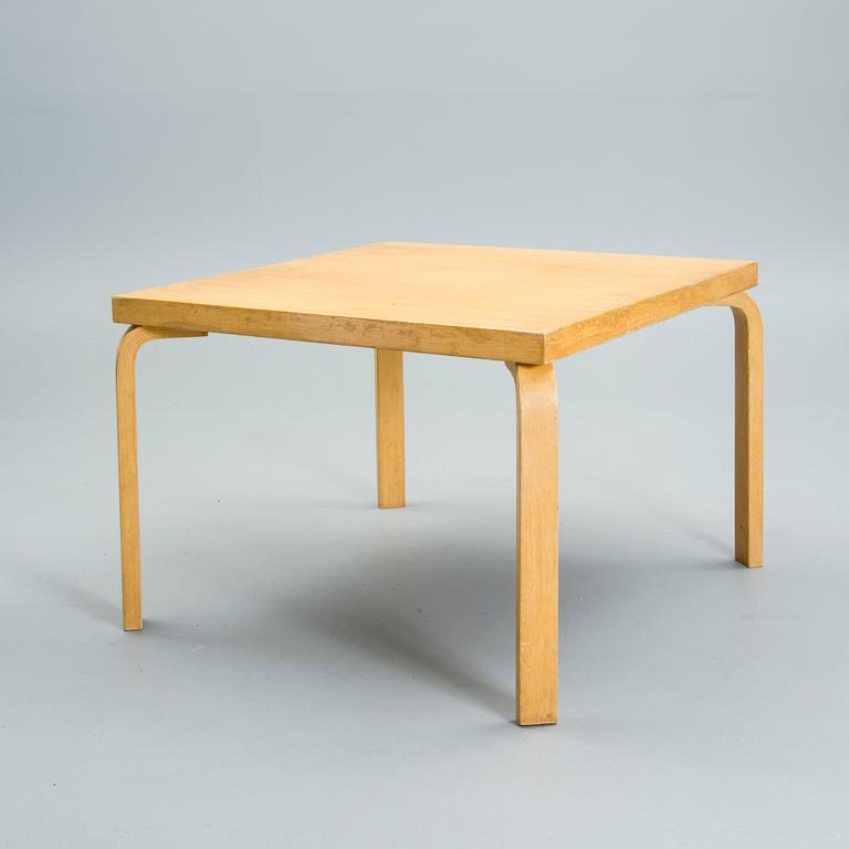 ALVAR AALTO, SOFFBORD, Artek, 1900-talets mitt.