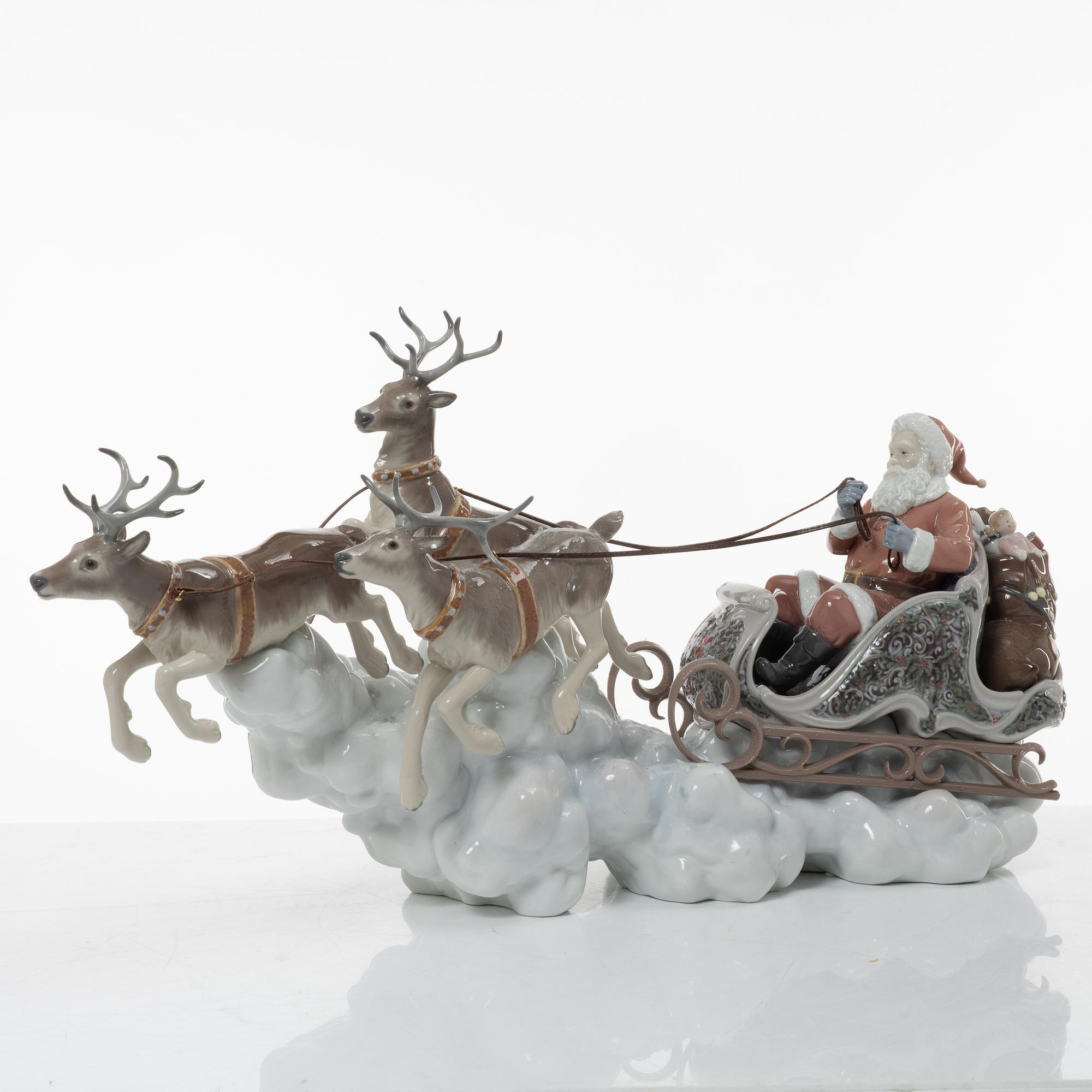 Alfredo Llorens, "Santa's midnight ride", Lladró, Spain.