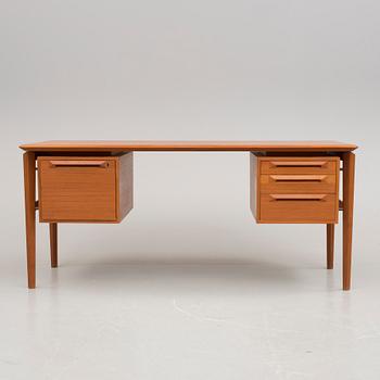 SKRIVBORD, Ib Kofod-Larsen, Säffle Möbelfabrik, 1900-talets mitt.