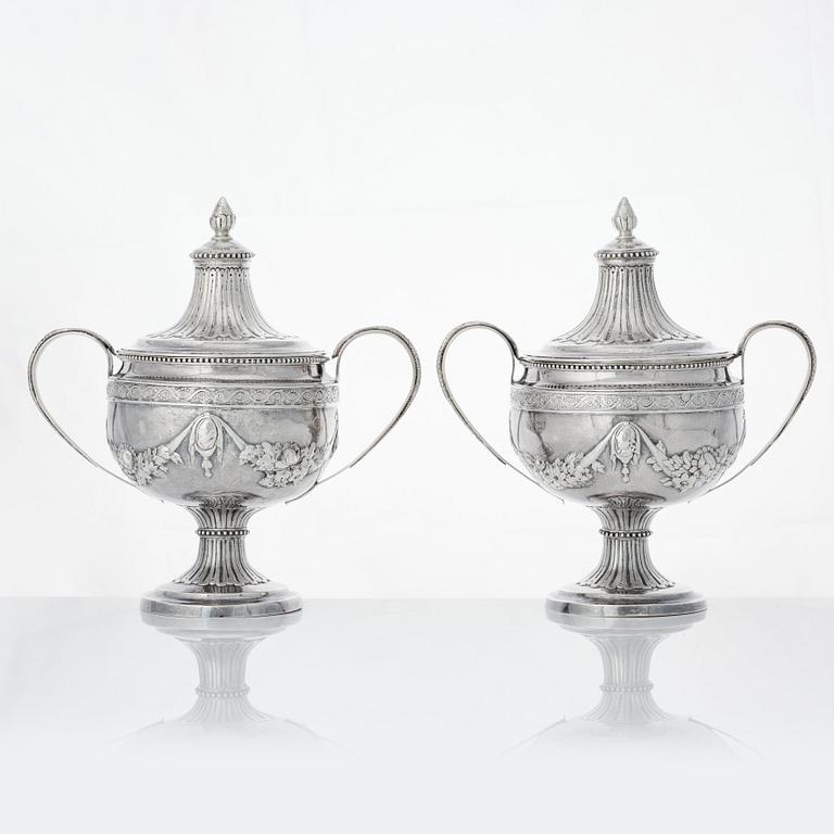 A pair of Swedish Gustavian silver sugar-bowls, mark of Johan Malmstedt, Gothenburg 1786.