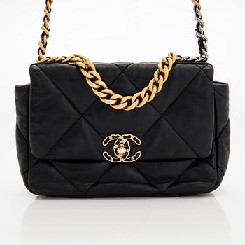 Chanel, laukku, "19 Small Flap Bag", 2021.
