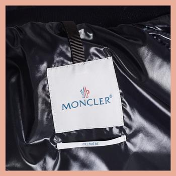 JACKA, Moncler.