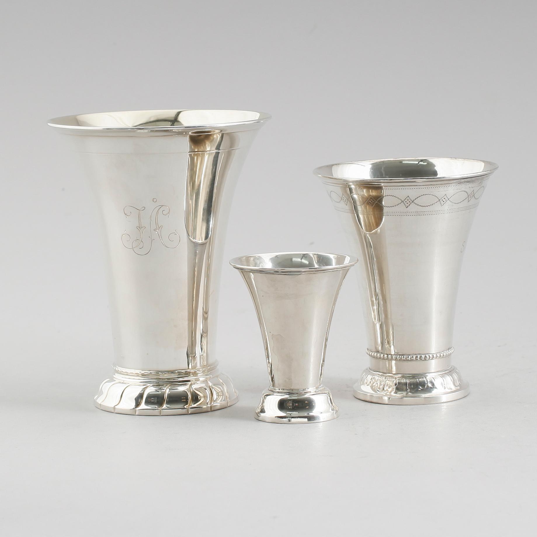BÄGARE, 3 st, silver. Total vikt 318 g.