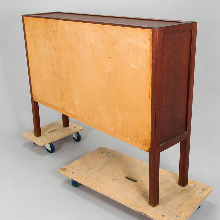 Carl Gustaf Hiort af Ornäs, a mid-20th-century cupboard 'Näyttely- astiakaappi' for HMN Huonekalu Mikko Nupponen, Lahti,.