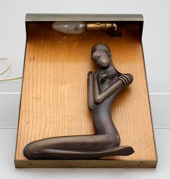 VÄGGLAMPETT, brons, mässing o trä, Hagenauerliknande, 1930/40-tal.