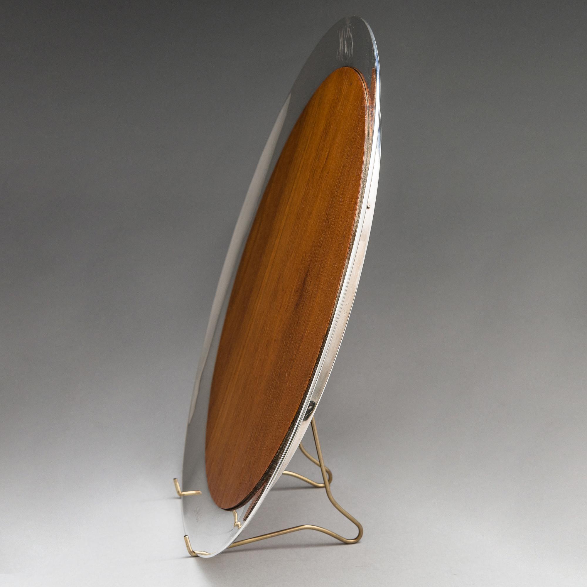 Tapio Wirkkala, A tray in silver and teak, marked TW, Kultakeskus, Hämeenlinna 1959.