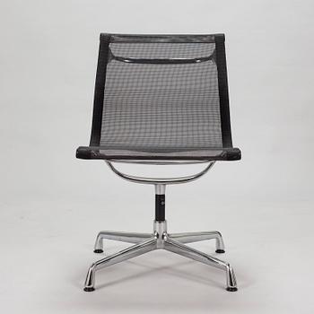 Charles & Ray Eames, an 'EA 108' wivel chair from Vitra.