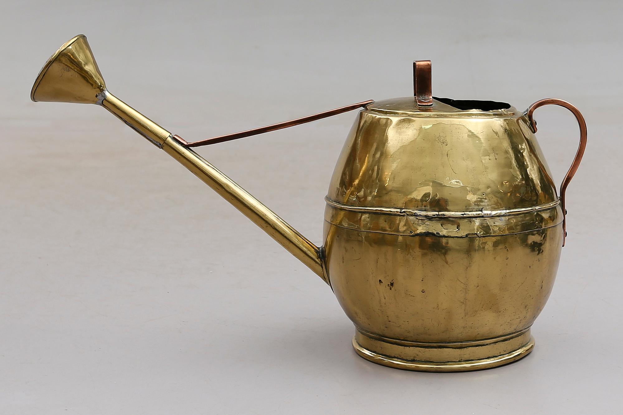 VATTENKANNA, mässing och koppar, 1800-/1900-tal.