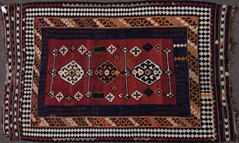 MATTA, Kelim. Ca 280x170 cm.