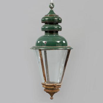 LYKTA, 1900-tal. Höjd ca 105 cm.