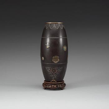 A Japanese vase, circa 1900. Marked at base.