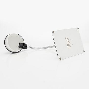 Alvar Aalto, Bordslampa, modell A703, för Artek 1900-talets slut.