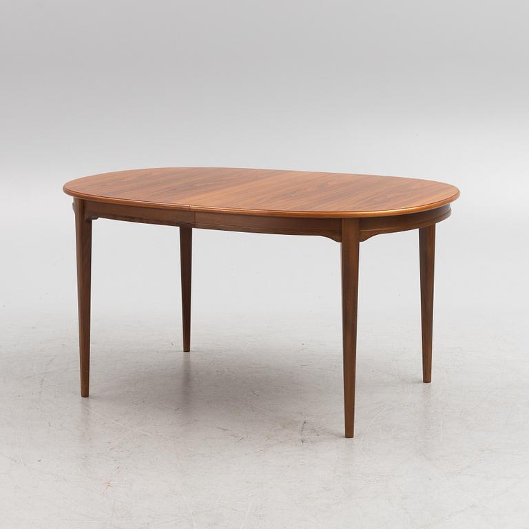 Svante Skogh, a "Vindö" dining table, second half of the 20th century.