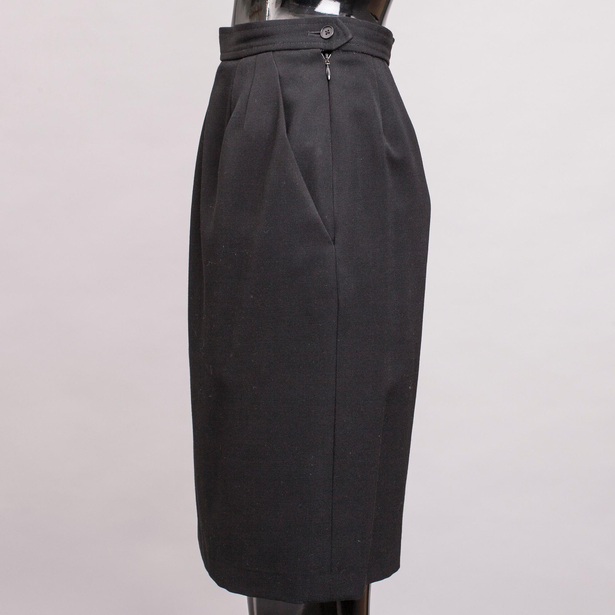 DRÄKT, två delar, Yves Saint Laurent.