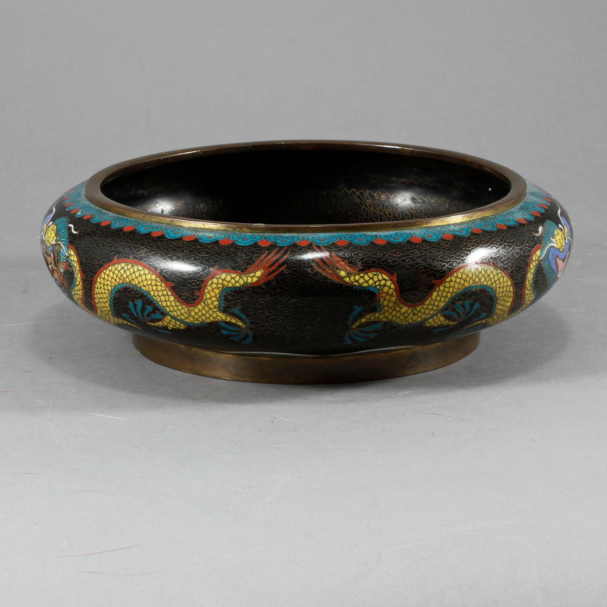 SKÅL, cloisonné, omkring 1900.