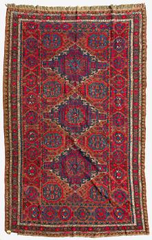 An Antique East Caucasian Soumak carpet ca. 348 x 211 cm.