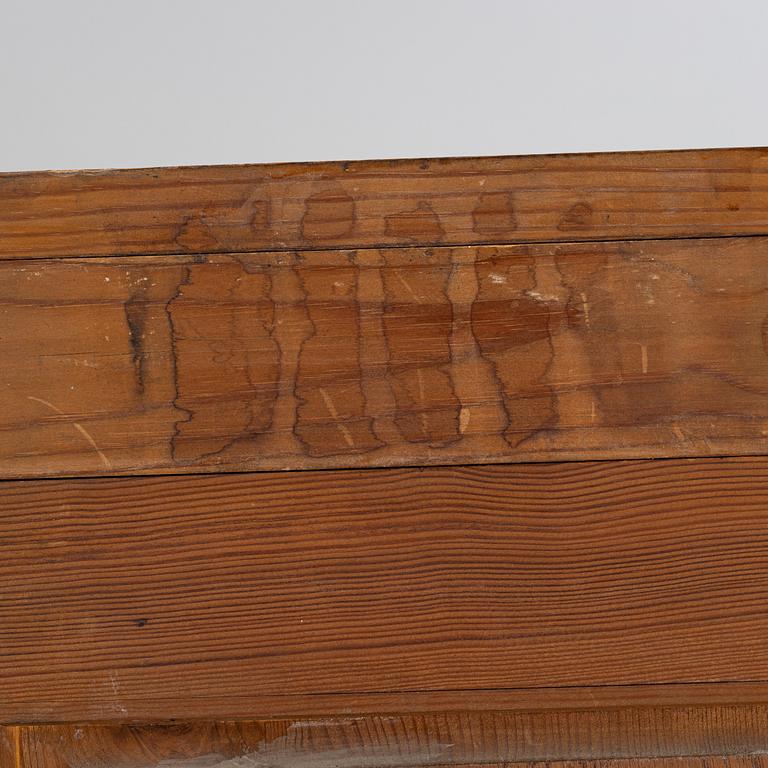 A Cabinet ny NK verkstäder from the early 20th century.
