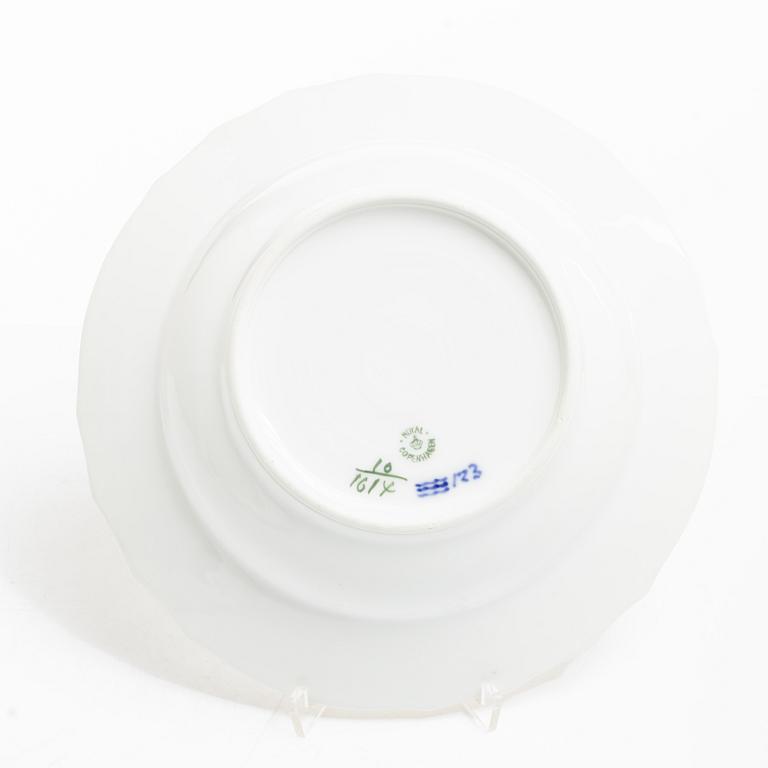 Royal Copenhagen, A 'Blue Flower' 31-piece dinner service, Denmark.