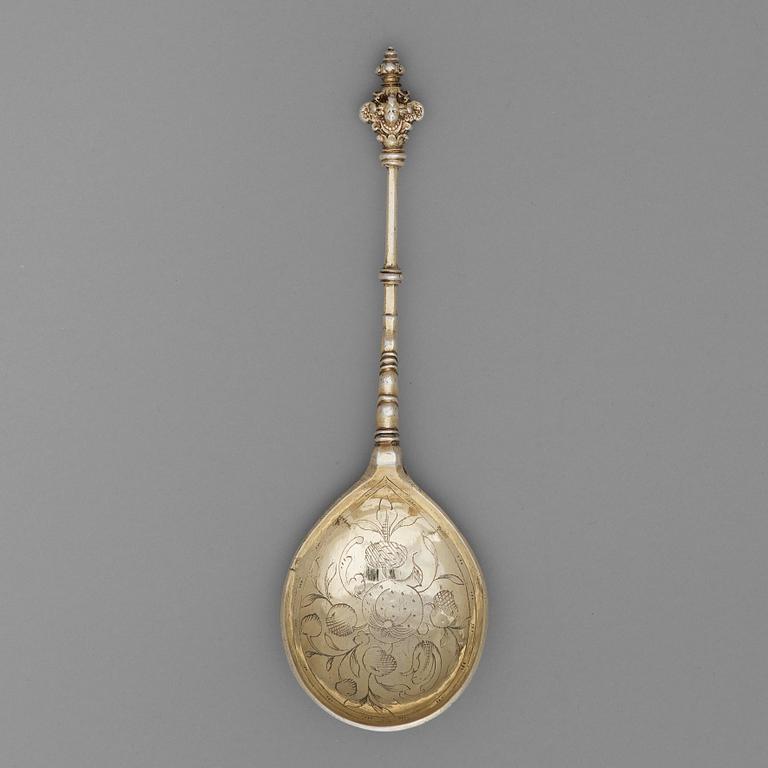 A Swedish 17th century silver-gilt spoon, mark of Michel Beck, Stockholm (1630-1673).