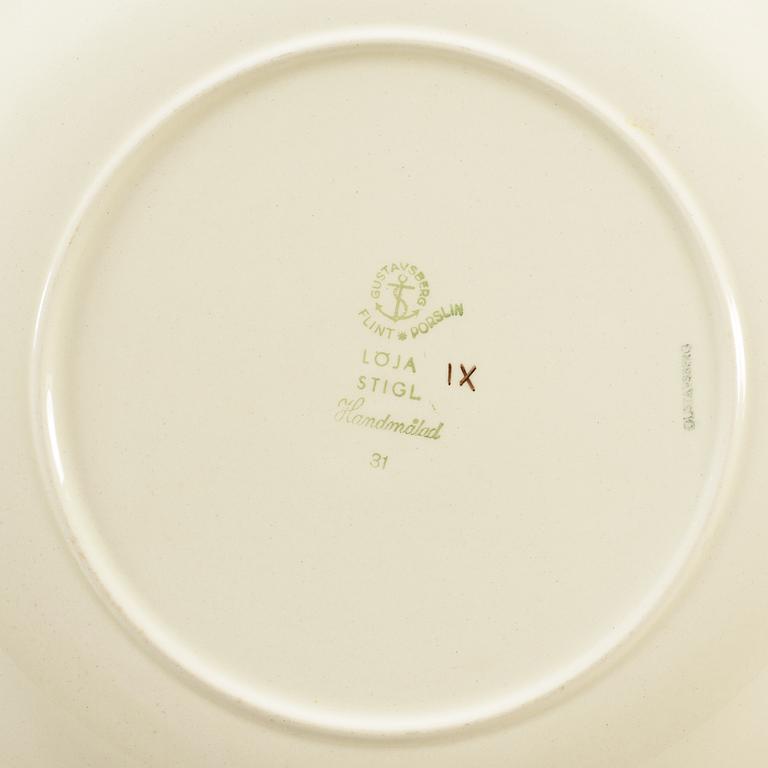 A set of twelve Stig Lindberg creamware plates 'Löja', Gustavsberg 1948-62.