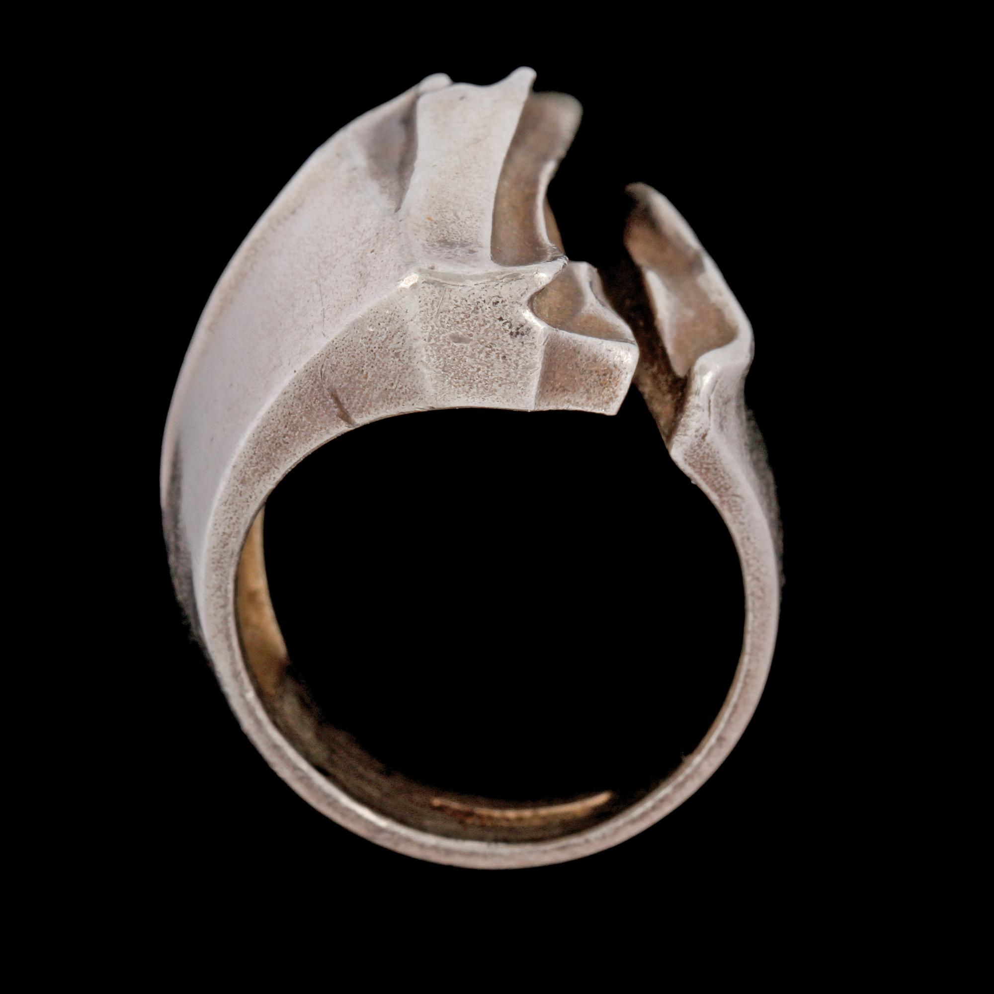 RING, sterlingsilver, Björn Weckström, Lapponia, Finland, 1979. Vikt 20 g.