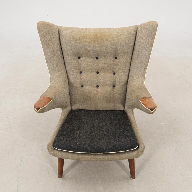 Hans J. Wegner,.