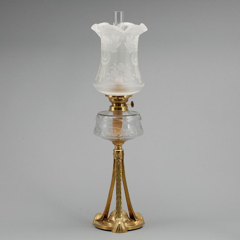 FOTOGENLAMPA, mässing/glas, omkring år 1900.