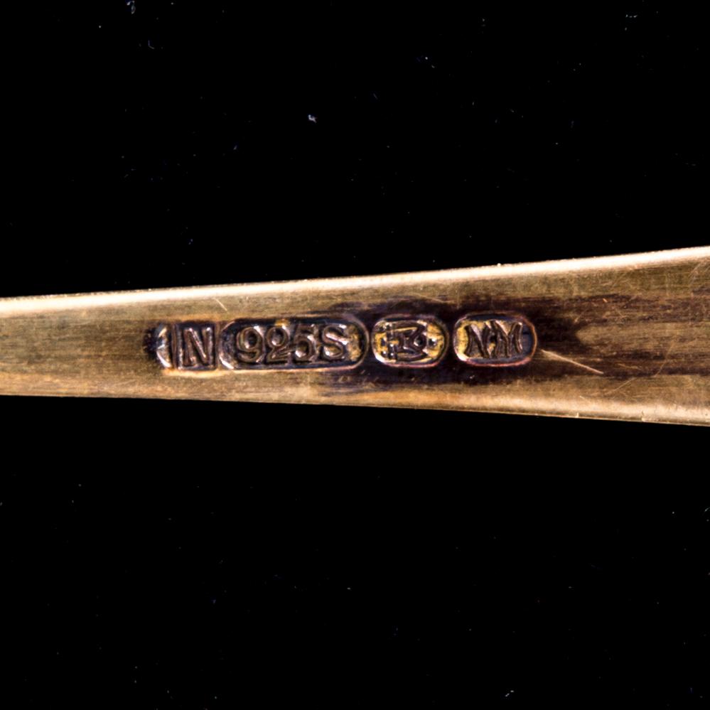 MOCCASKEDAR, 12 st, emalj och förgyllt sterlingsilver, Bergen, Norge. Vikt 91,6 g.