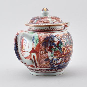 TEKANNA, porslin, Kina, Qianlong 1736-1795.