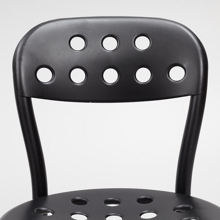 Jasper Morrison, four "Pipe" chairs, Magis.