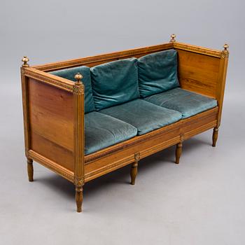 SOFFA, gustaviansk, sekelskiftet 1700/1800.