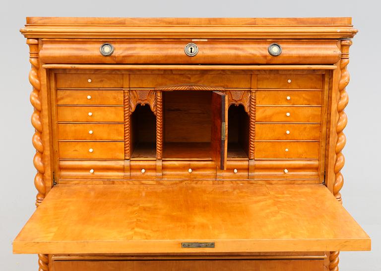 CHIFFONJÉ, 1800-talets mitt.
