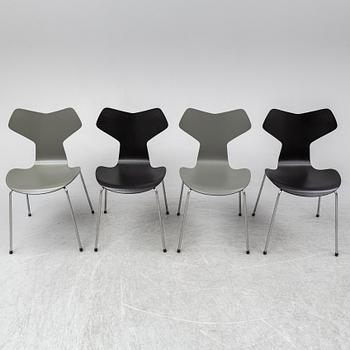 ARNE JACOBSEN, STOLAR, fyra stycken"Grand Prix" Fritz Hansen, Danmark, 2015.