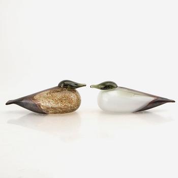 Oiva Toikka,  skulpturer 2 st signerade Iittala Nuutajärvi Finland.