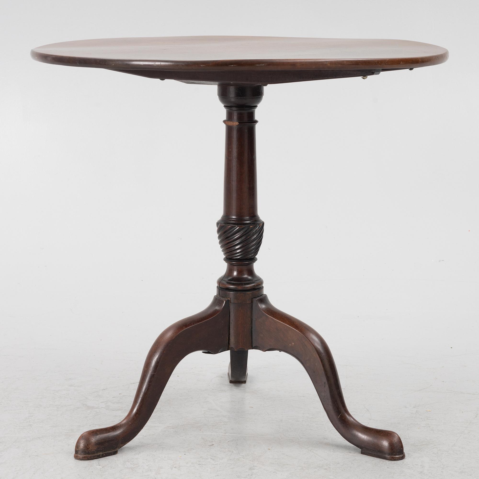 A tilt-top table, late 19th Century.
