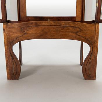 An Art nouveau display cabinet, France early 20th century.