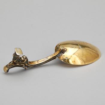 SKED, silver, stämpelmärkt CGK, troligen mellaneuropa 1800-tal. Vikt ca 60 gram.